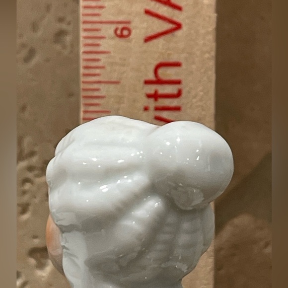 Vintage Porcelain Victorian Lady Playing
Piano Figurine - Picture 8 of 13